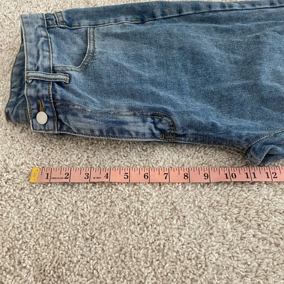 SHEIN Size Medium Distressed Denim. Long Inseam. Medium Blue - Picture 7 of 9